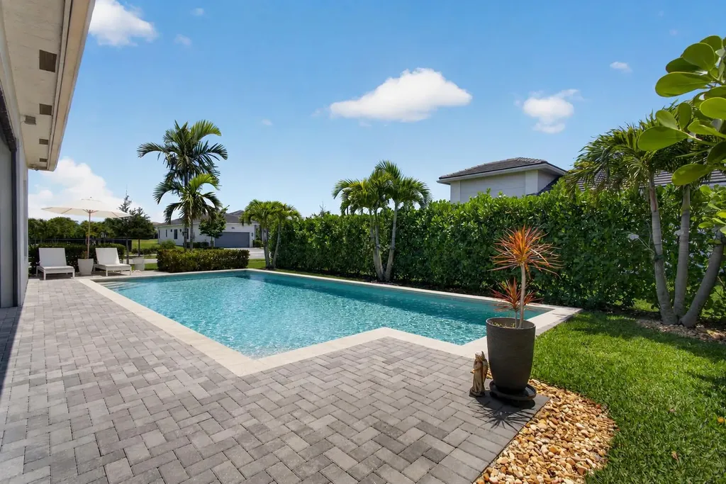 15830 Key Biscayne Lane Westlake FL 33470