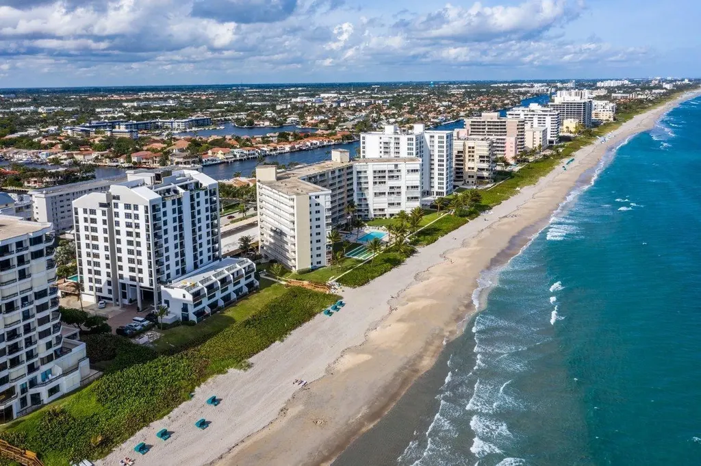 3115 S Ocean Boulevard Highland Beach FL 33487