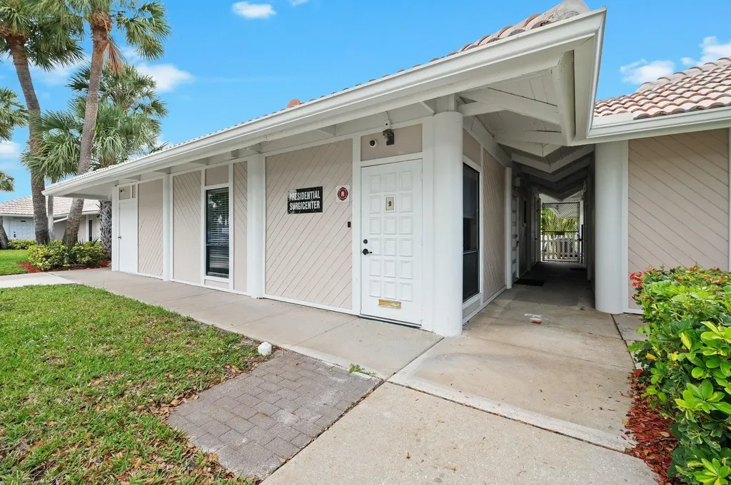 1501 Presidential Way West Palm Beach FL