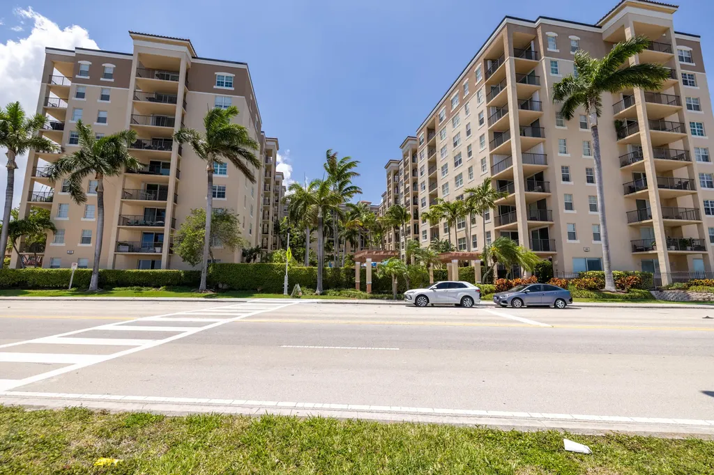 1801 N Flagler Drive West Palm Beach FL 33407