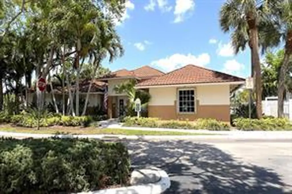 720 NW 91st Terrace Plantation FL 33324