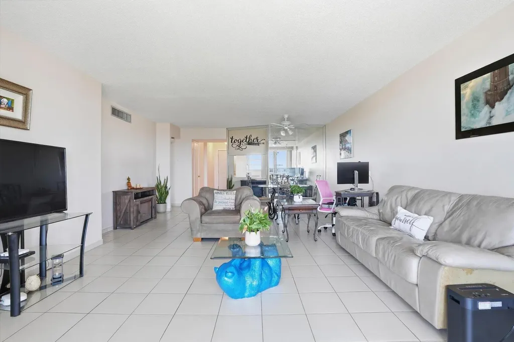 1750 NE 191st Street North Miami Beach FL 33179