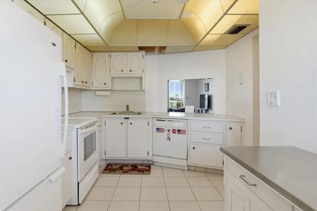 1750 NE 191st Street North Miami Beach FL 33179