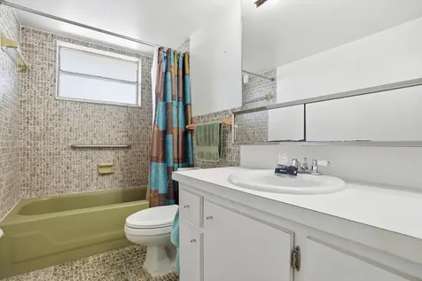 1750 NE 191st Street North Miami Beach FL 33179