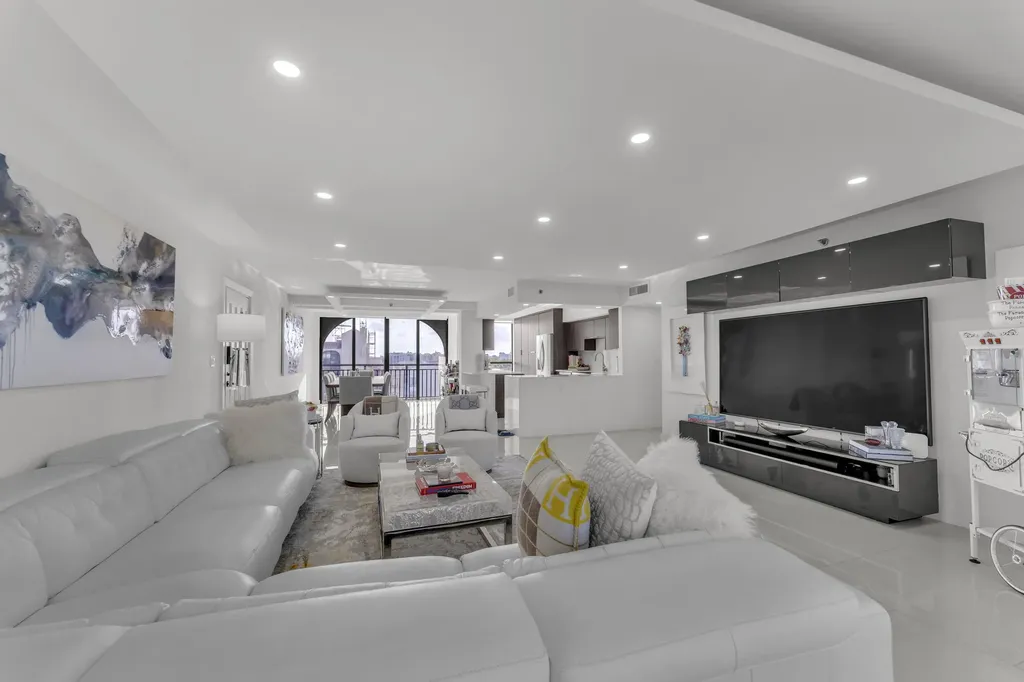 7178 Promenade Drive Boca Raton FL 33433