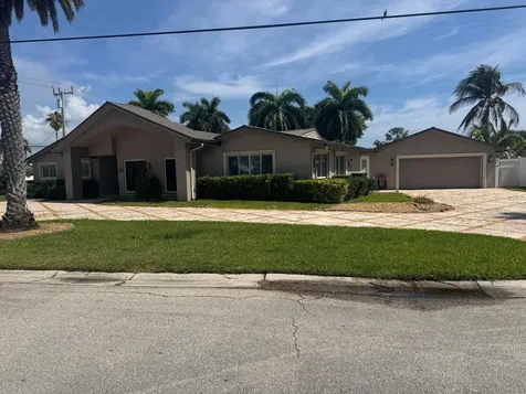 3001 NE 58th Street Fort Lauderdale FL 33308