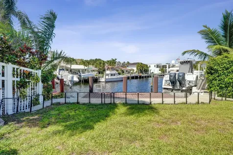 3001 NE 58th Street Fort Lauderdale FL 33308