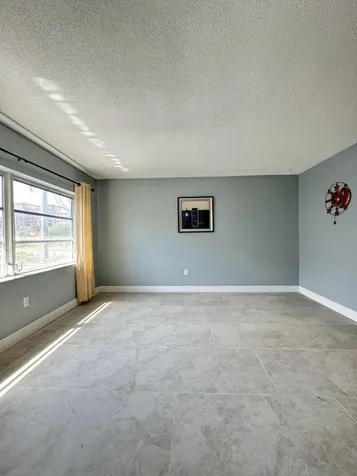 382 E Royal Palm Road Boca Raton FL 33432