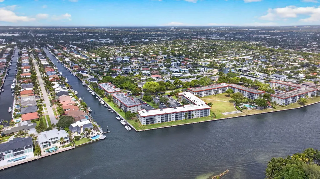 3100 NE 48th Court Lighthouse Point FL 33064
