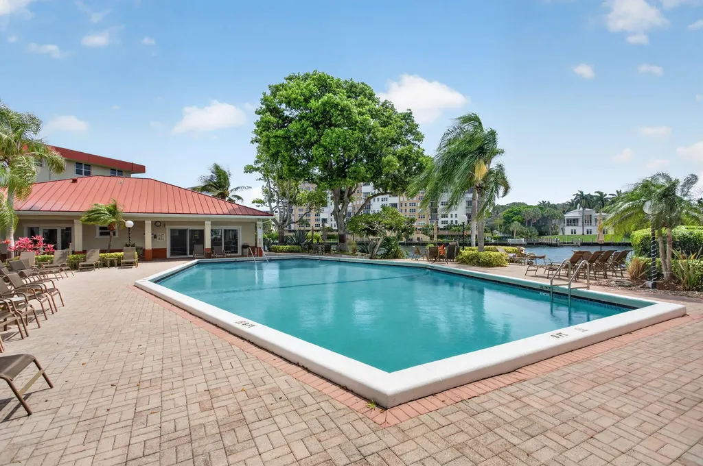 3100 NE 48th Court Lighthouse Point FL 33064