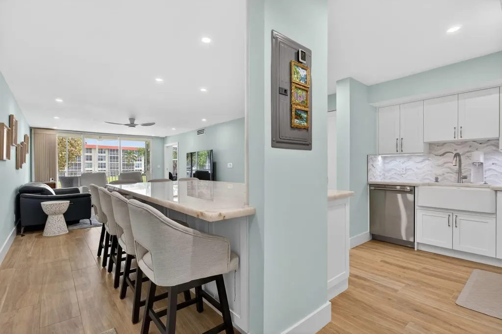 3100 NE 48th Court Lighthouse Point FL 33064