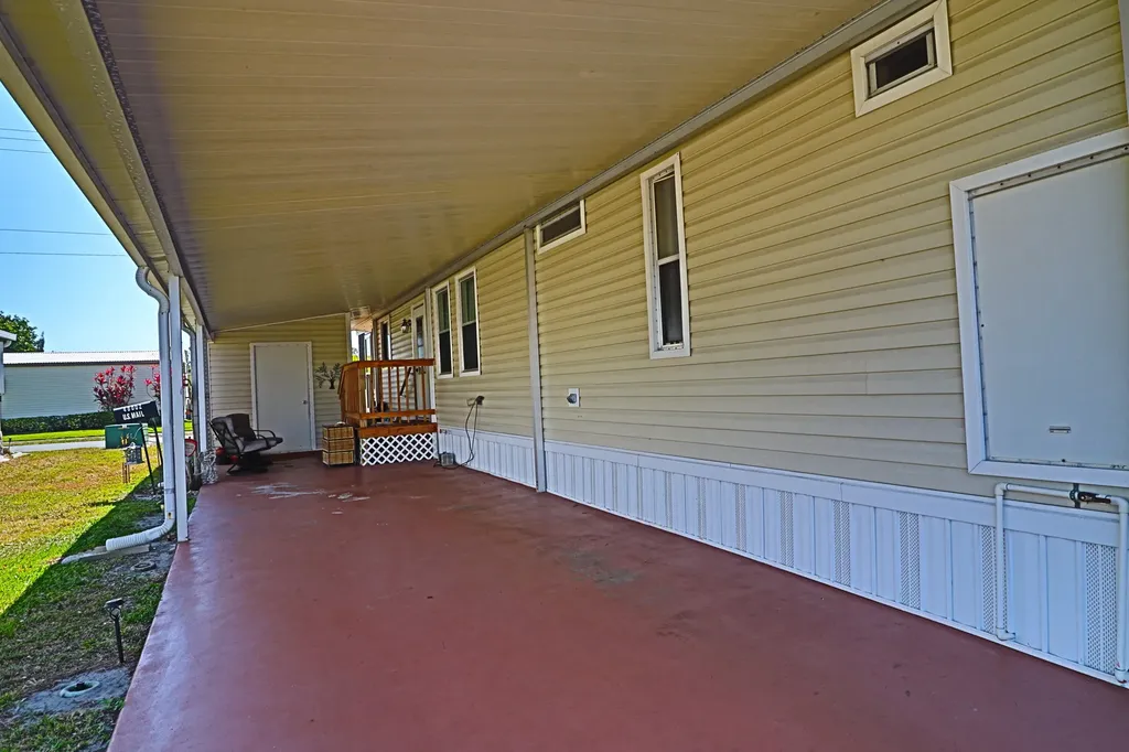 48002 Jaruco Bay Boynton Beach FL 33436