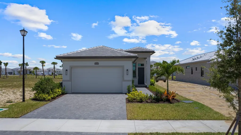 8065 SW Andrea Way Port St Lucie FL 34987