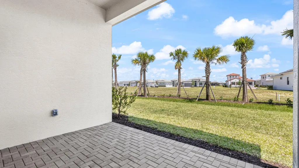 8065 SW Andrea Way Port St Lucie FL 34987