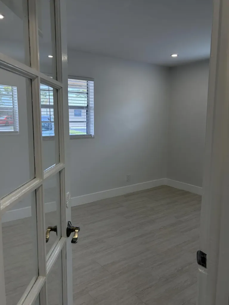 2812 Duke Lane Delray Beach FL 33445