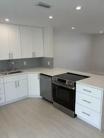 2812 Duke Lane Delray Beach FL 33445