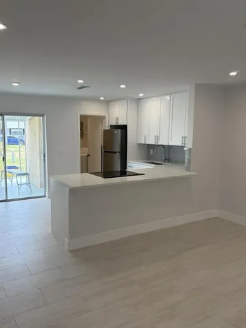 2812 Duke Lane Delray Beach FL 33445