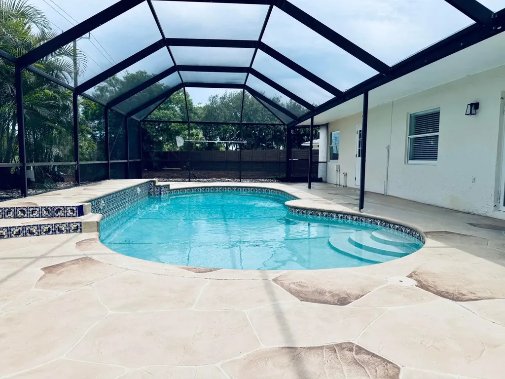 22592 Lombard Avenue Boca Raton FL 33428