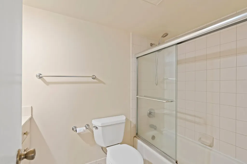 5961 NW 2nd Avenue Boca Raton FL 33487