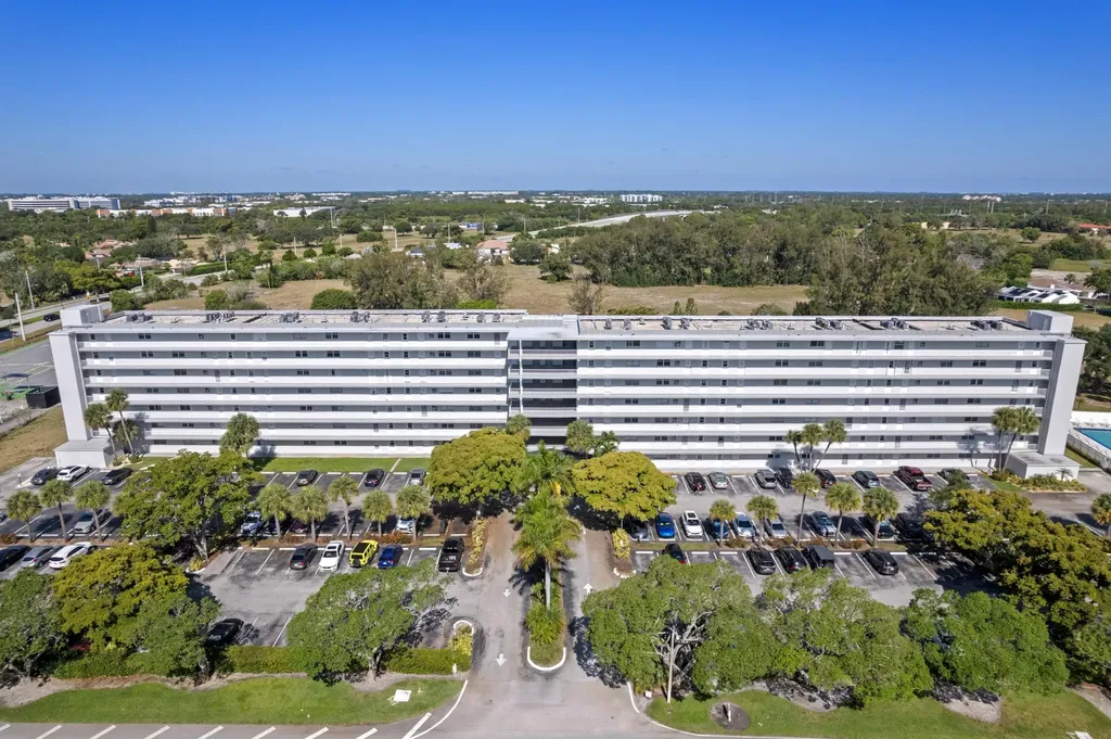 5961 NW 2nd Avenue Boca Raton FL 33487