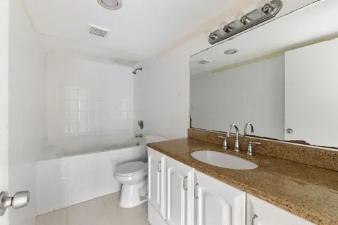 4152 Inverrary Drive Lauderhill FL 33319