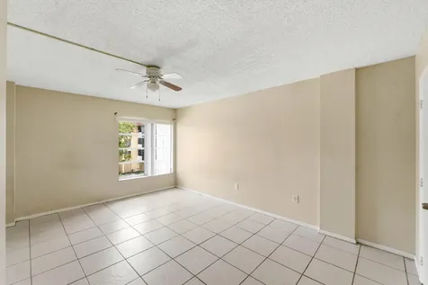 4152 Inverrary Drive Lauderhill FL 33319