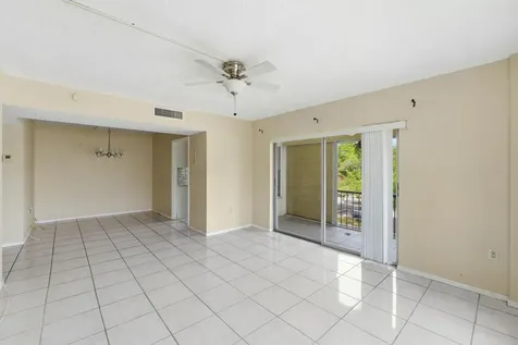 4152 Inverrary Drive Lauderhill FL 33319