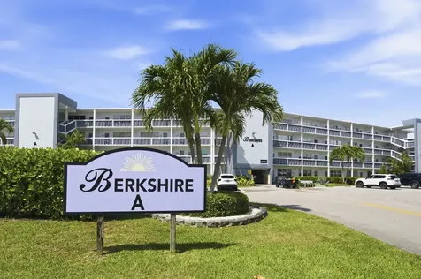 4002 Berkshire A Deerfield Beach FL 33442