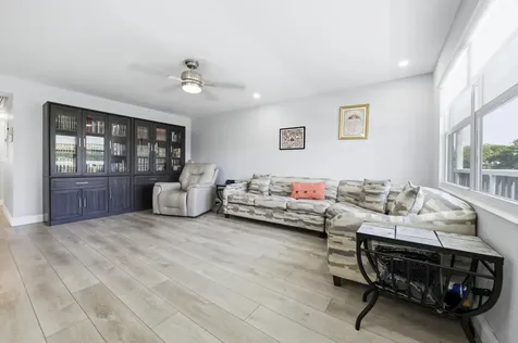 4002 Berkshire A Deerfield Beach FL 33442