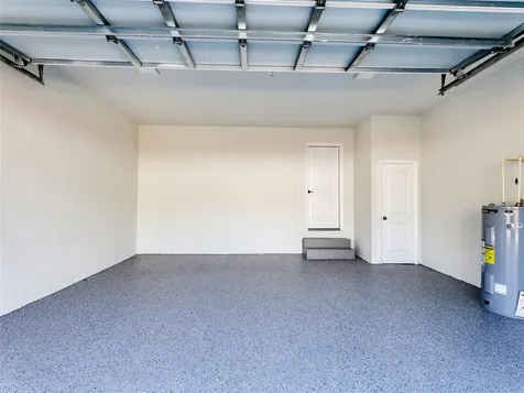 102 NW 41st Street Oakland Park FL 33309