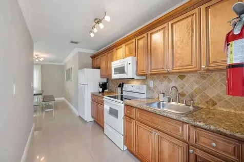 1039 N Victoria Park Road Fort Lauderdale FL 33304