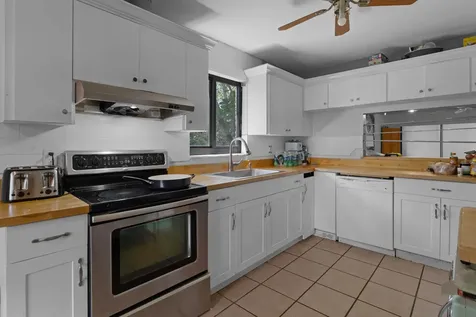 153 SE 7th Street Deerfield Beach FL 33441
