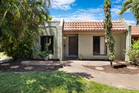 153 SE 7th Street Deerfield Beach FL 33441
