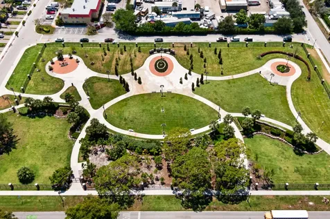 153 SE 7th Street Deerfield Beach FL 33441