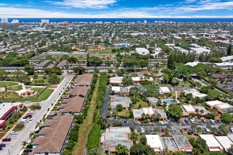 153 SE 7th Street Deerfield Beach FL 33441