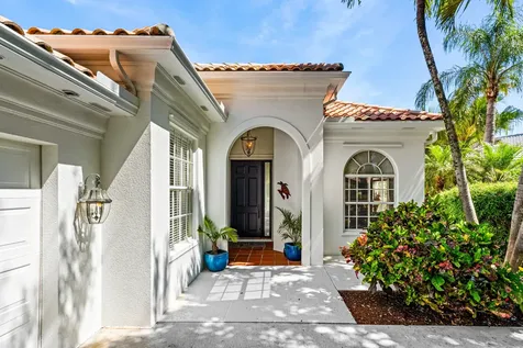 4983 Garden Drive Delray Beach FL 33445