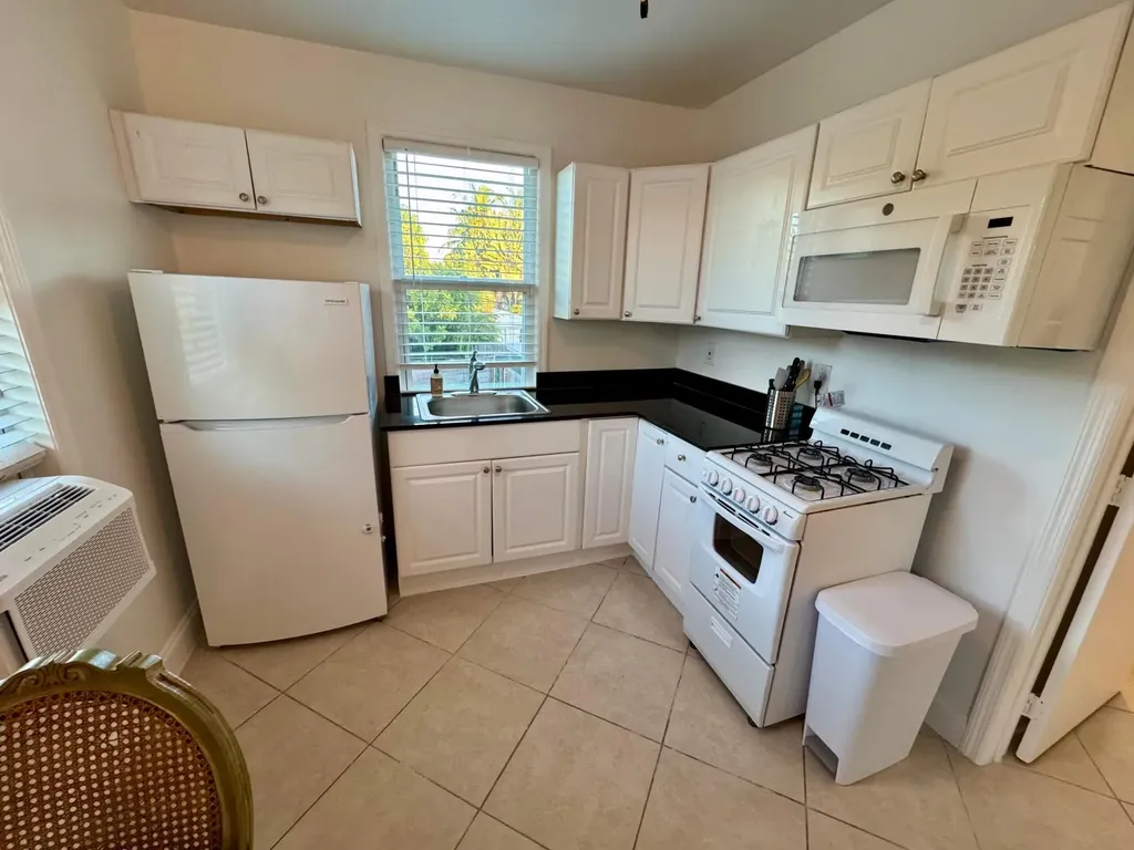 415 31st Street West Palm Beach FL