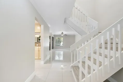 2047 NW 45th Avenue Coconut Creek FL 33066
