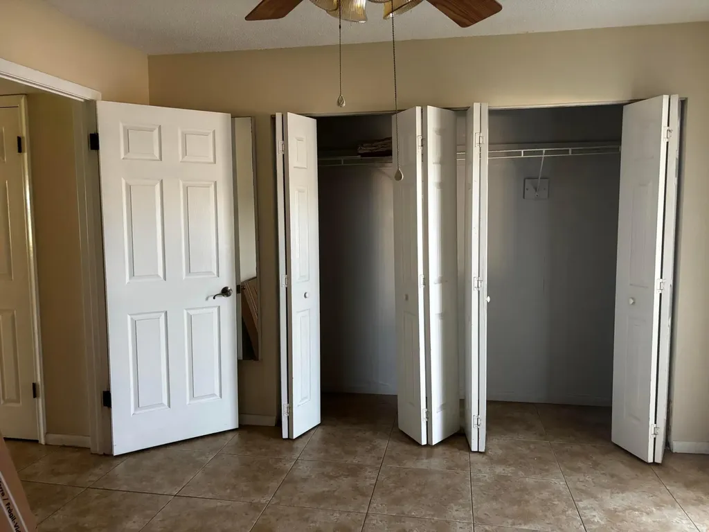 284 Windsor M West Palm Beach FL 33417