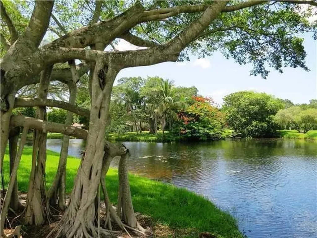 10110 Cedar Point Boulevard Boynton Beach FL 33437