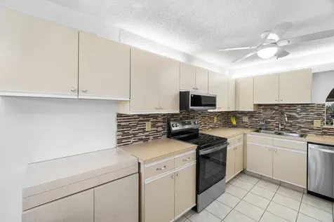 10110 Cedar Point Boulevard Boynton Beach FL 33437