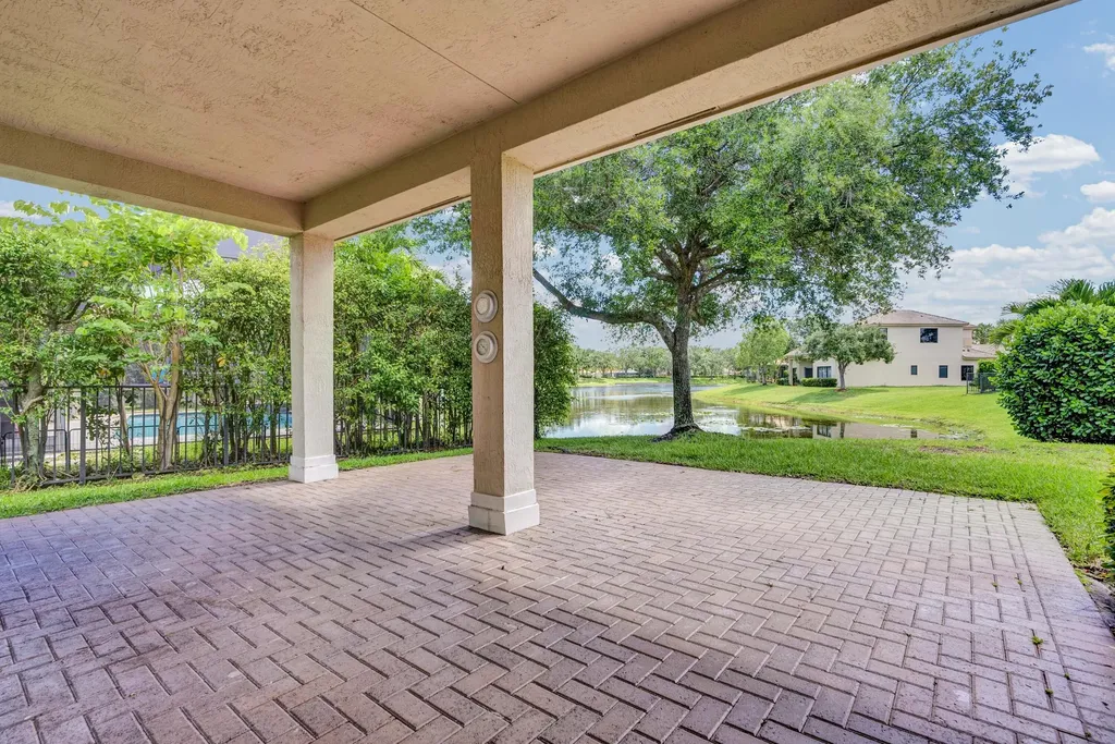 6546 NW 112th Avenue Parkland FL 33076