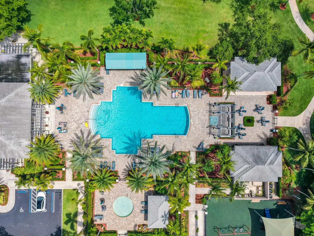 6546 NW 112th Avenue Parkland FL 33076