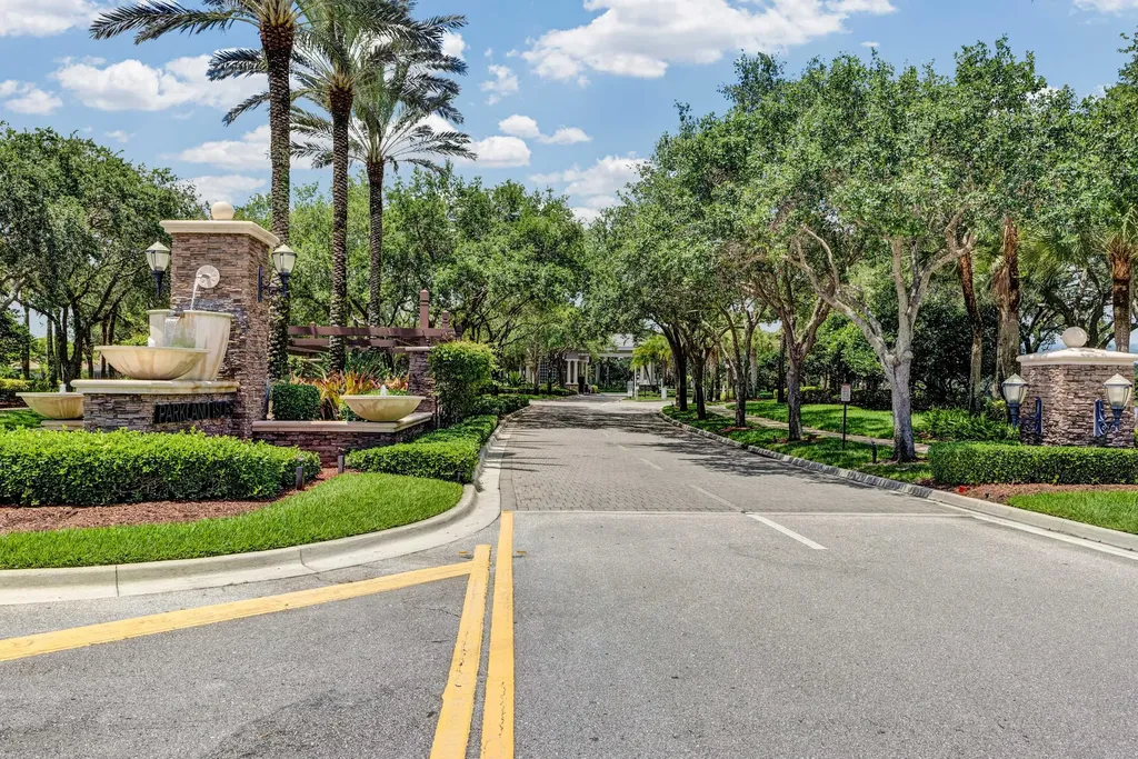 6546 NW 112th Avenue Parkland FL 33076