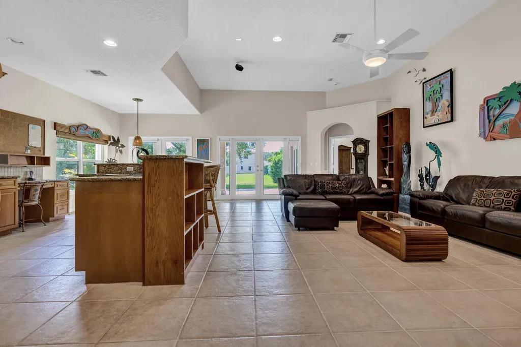 6546 NW 112th Avenue Parkland FL 33076