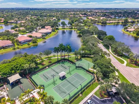 6546 NW 112th Avenue Parkland FL 33076