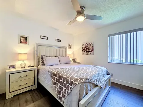 333 NW 45th Terrace Deerfield Beach FL 33442