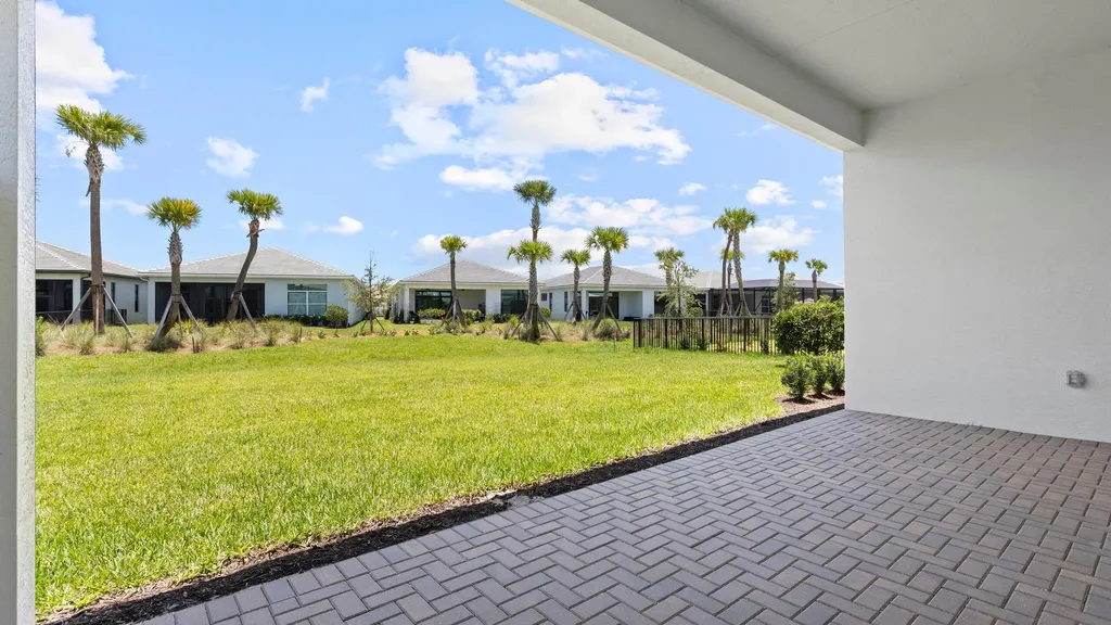 8225 SW Valsovano Way Port St Lucie FL 34987