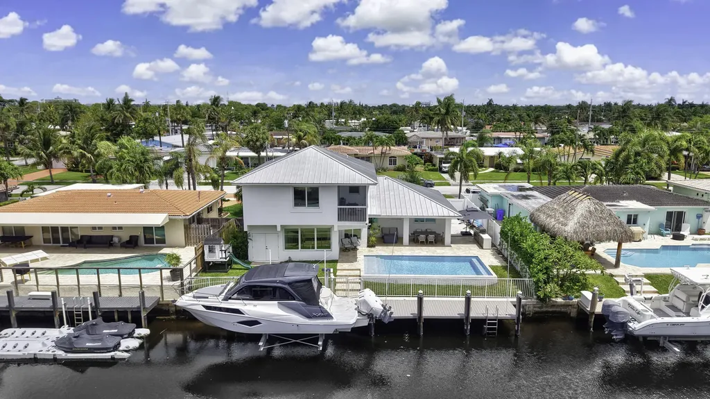 120 SE 12th Court Pompano Beach FL 33060