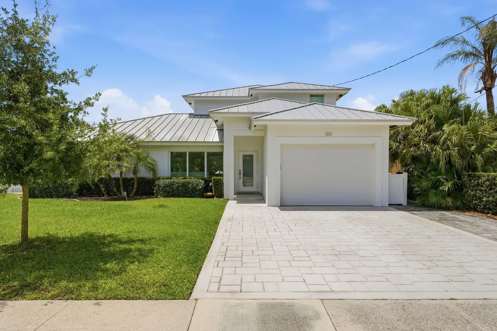120 SE 12th Court Pompano Beach FL 33060